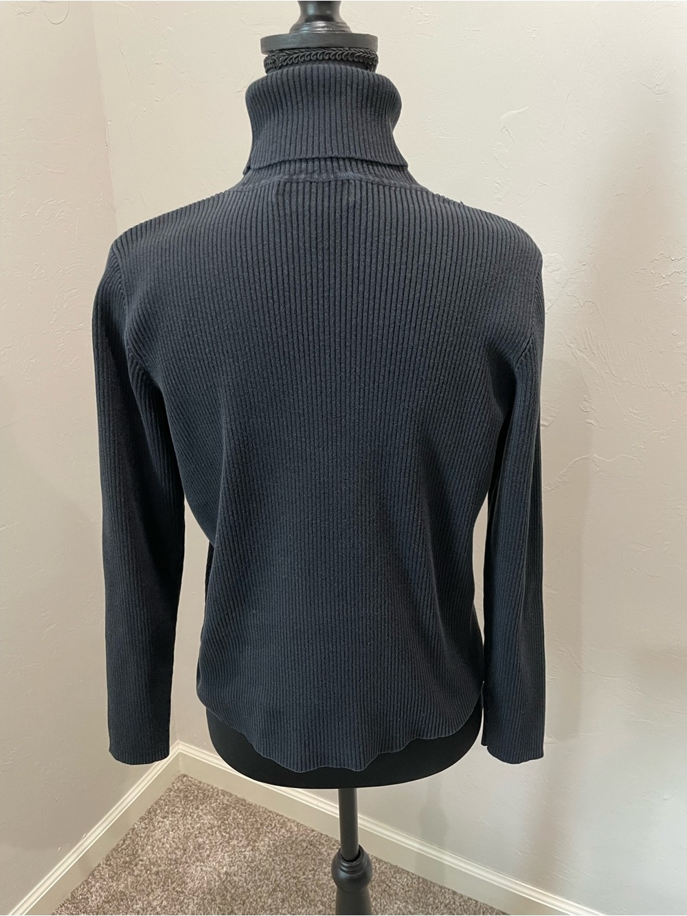 Ralph Lauren Black Ribbed Turtleneck Sweater Women’s - Picture 3 of 6